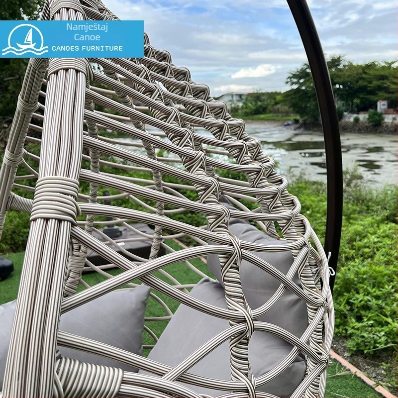 Viseća košničasta stolica s metalnim okvirom, moderan minimalistički stil, model 22-8-19-1