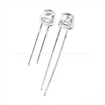 F5 LED dioda sa slamnatim kapom, 3.0–3.2V, 20mA, 0.1W, CRI 70–80, kut zračenja 45°