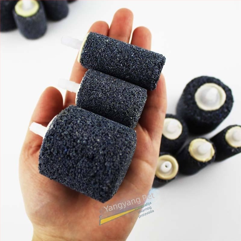 Akvarijski zračni kamen s potkovastim pločom i sand head sklop materijal čelik pijesak marka Chi to constant