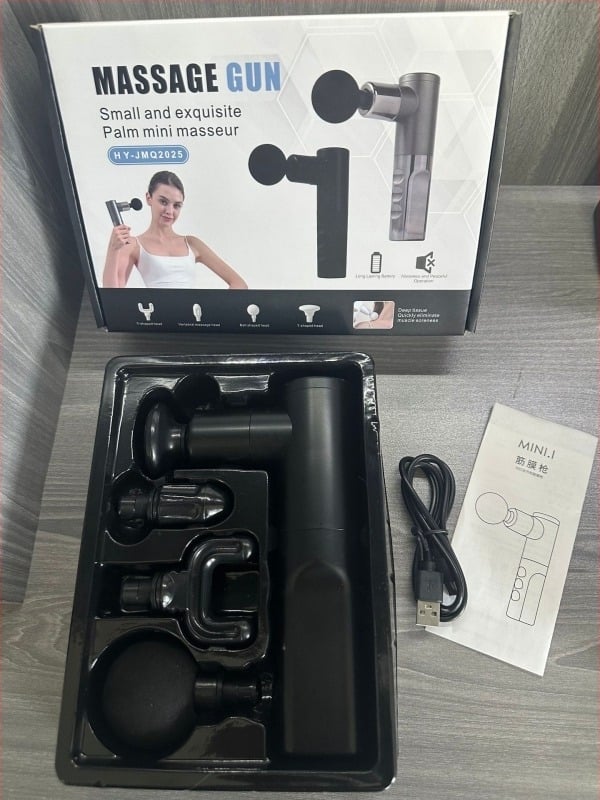 Mini prijenosni fascia gun masažer, 4 glave, brush motor, ugrađena baterija 1200–2000 mAh, zvuk ispod 36 dB