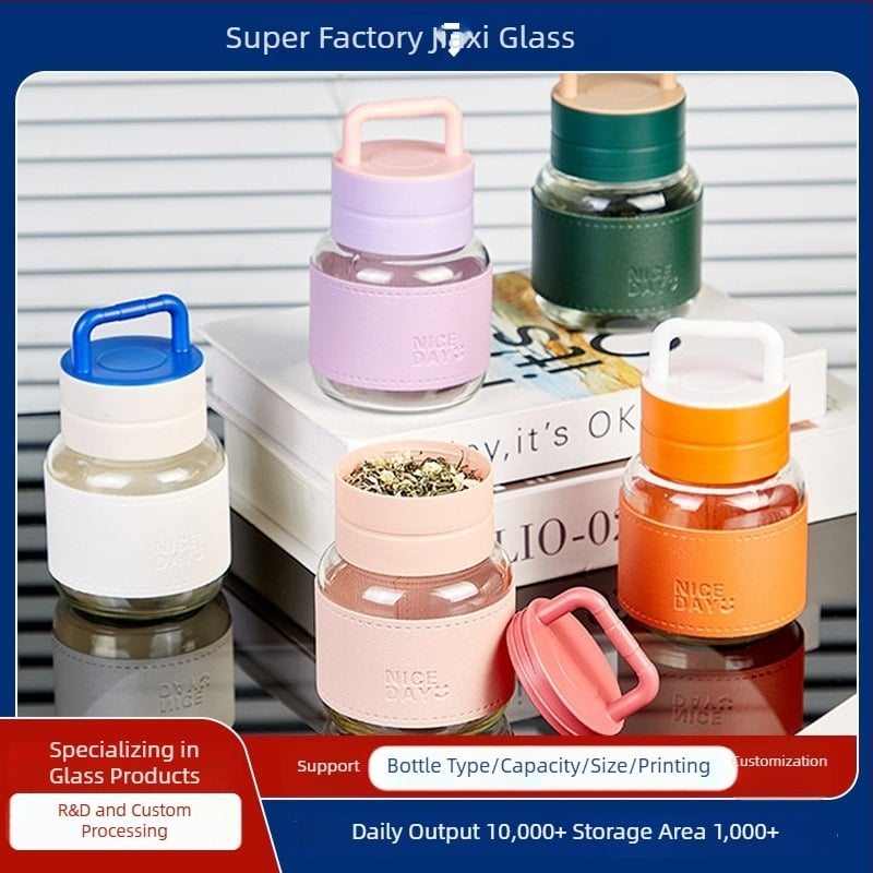 Prijenosna staklena čaša s poklopcem – nepropusna, otporna na visoke temperature, kompaktni kružni dizajn