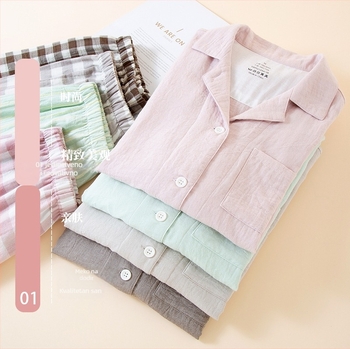 Ženski set pidžama od 100% pamuka, dvostruki sloj gaze, dugi rukav, ovratnik tipa Lapel, dugački hlače, bez uzoraka, pogodan za proljeće i jesen.