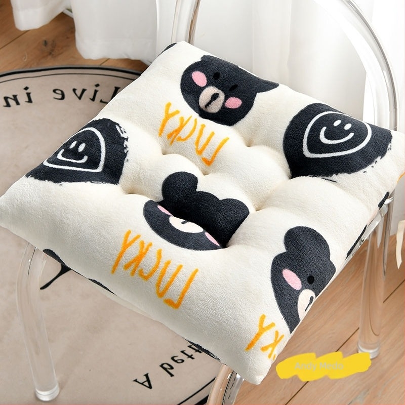 Jastuk za stolicu, pliš materijal, EPE punilo, crtani motiv, moderan minimalistički stil, pogodan za dnevni boravak, spavaću sobu, studij i ured