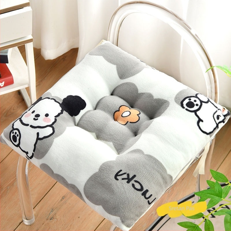 Jastuk za stolicu, pliš materijal, EPE punilo, crtani motiv, moderan minimalistički stil, pogodan za dnevni boravak, spavaću sobu, studij i ured