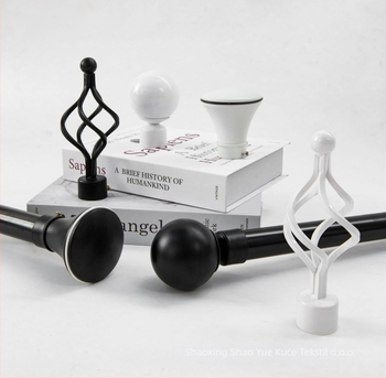 Set zavjesnih šipki s rimskom šipkom, jednoručne i dvostruke šipke, aluminijski nosači, moderan minimalistički stil, prilagodljivo