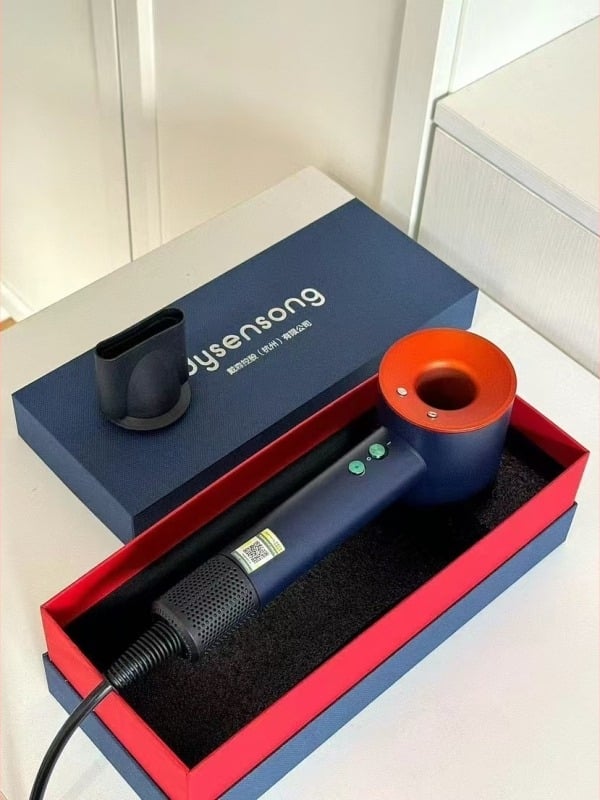 HD8 sušilo za kosu, bez četkica motor, 1600 W, regulacija temperature (hladno/toplo), negativni ioni, zaštita od pregrijavanja, 220 V