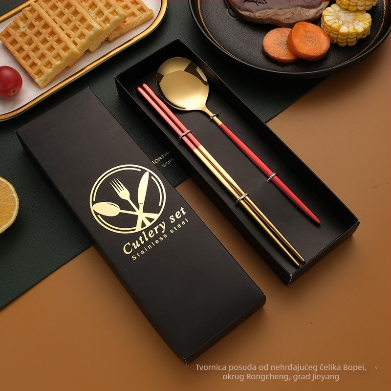 Nehrđajući čelični set pribora – nož, vilica, žlica i štapići; 410 nehrđajući čelik, ogledno poliranje, poklon pakiranje, mogućnost prilagodbe