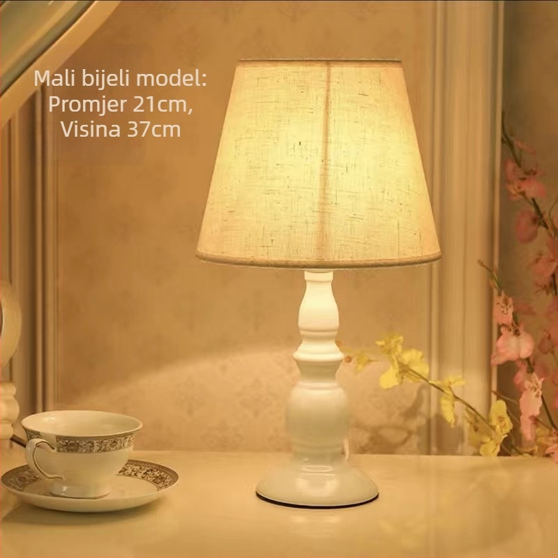 Skandinavska noćna stolna lampa za spavaću sobu s dodirnim senzorom, daljinskim upravljačem i mogućnošću prigušivanja rasvjete (Model TR485845, 220V, metalna osnova)