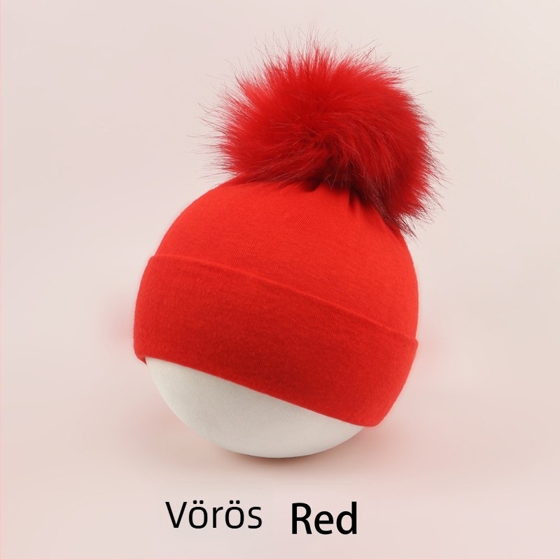 Pulóveres babaszapka kupola alakú fejrésszel és fülvédős szegéllyel, meleg és szélálló, 0–2 éveseknek