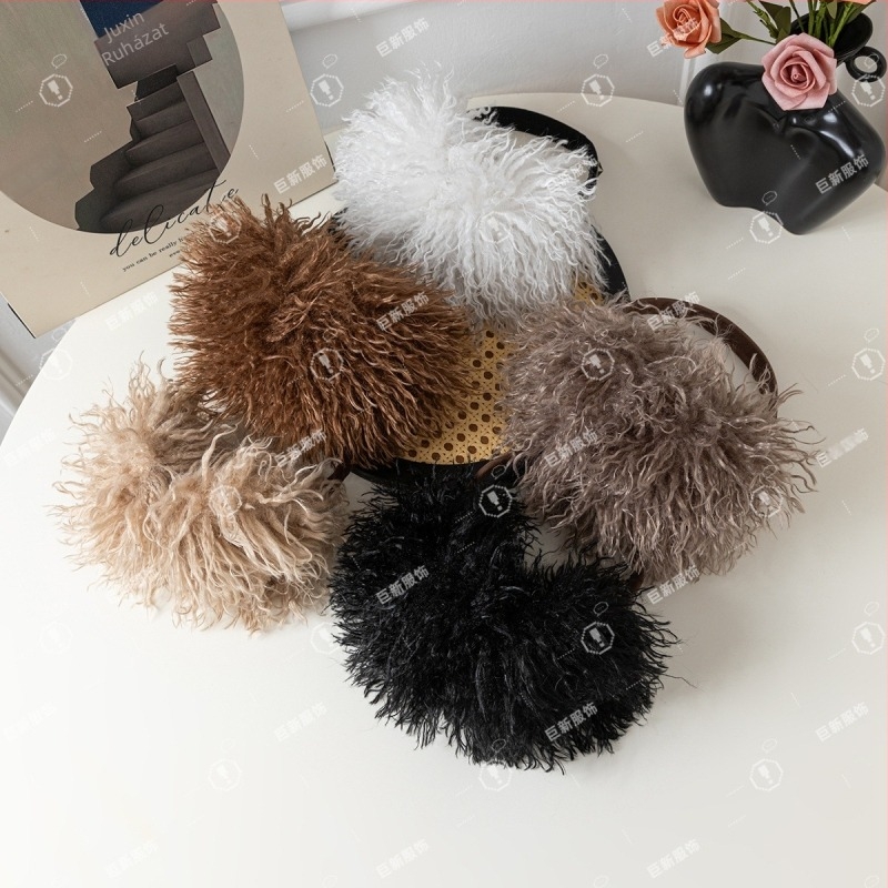 Fülvédők - Suede, Szélálló, Meleg, Bolyhos bojttal