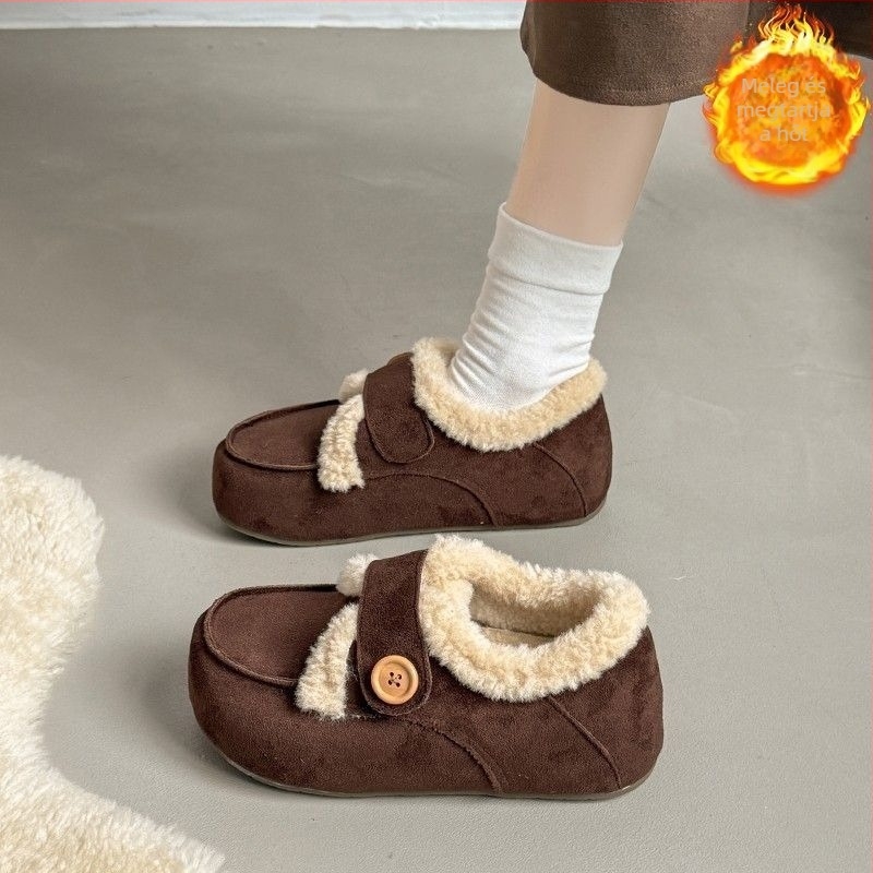 Női velúr mokaszín műszőrmés béléssel, slip-on, hal formájú orr, gumitalp