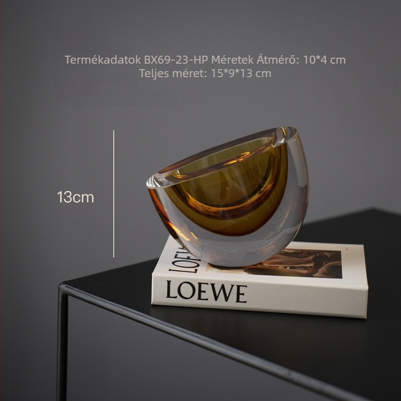 Üvegből készült váza, fúvott technikával, modern minimalista geometriai dizájn, fényes felület