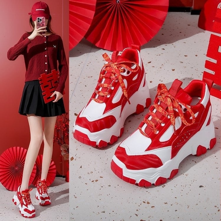 Női fűzős platformos cipő, kerek orrú, PU felső rész, 6–8 cm magas platform