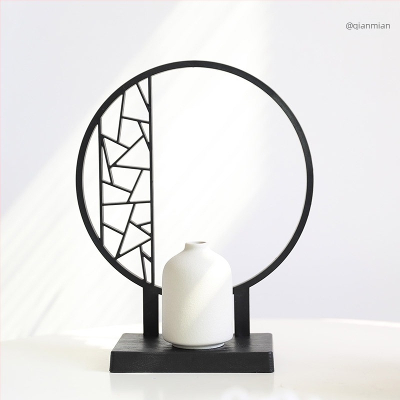 Kínai stílusú íróasztal elválasztó bambuszlevelekkel és Zen virágmotívumokkal, fél felhő képernyő (Nem importált; Nem ajándék; Nincs IP engedély)