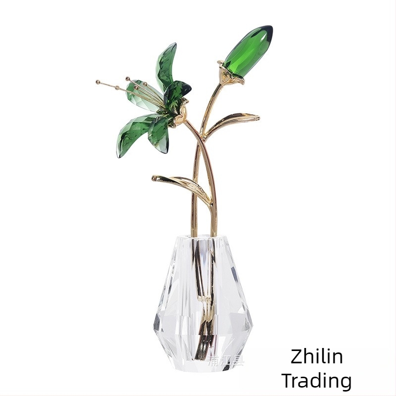 Rózsakvarc kristályklaszter, modern minimalist stílusban, ajándékdobozos csomagolásban, ideális esküvők, születésnapok, új otthonok és diplomaosztók számára