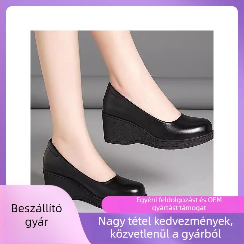 Női vastag talpú cipő, felsőrész műbőr, 3-5 cm kanál sarok, talp gumi, belső PU