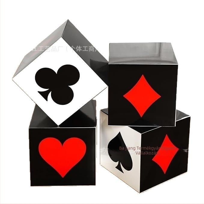 Kaszinó kártya parti ajándékdoboza, Anyag: karton, Csomagolás: külső doboz, Speciális csomagolás: ajándékcsomagolás, Márka: Egyéb