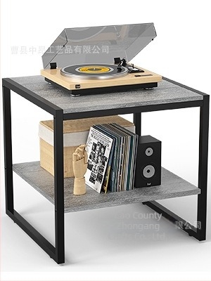 Kávézóasztal tömörfa top és fémkeret, négyzetes sarokkal, tárolóhely, modern minimalist stílus.