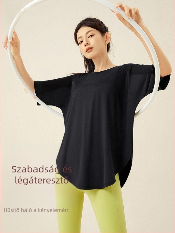 Női rövid ujjú jóga felső, gyorsan száradó poliészter-spandex keverék, szöveges mintázat, pull-over, A-vonalú szabás, mély kerek nyak, szabályos hossz