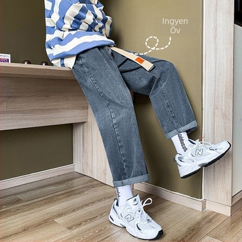 Férfi denim farmernadrág, egyenes szárú, középmagas derekú, 80% pamut, cipzáras, mosott, hosszú nadrág