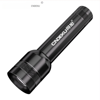 LED újratölthető zseblámpa optikai zoommal, 3W, 1200mAh, kézben hordozható és kompakt