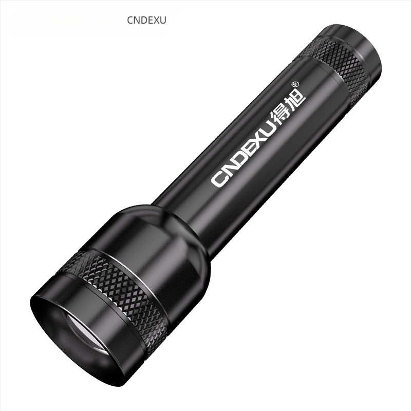 LED újratölthető zseblámpa optikai zoommal, 3W, 1200mAh, kézben hordozható és kompakt