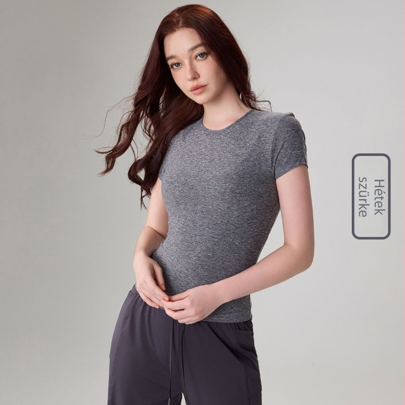 Jóga felső nőknek - karcsú szabás, kerek nyak, rövid ujjú, csípőhossz, Nylon 91%/Spandex 9% (150 g)