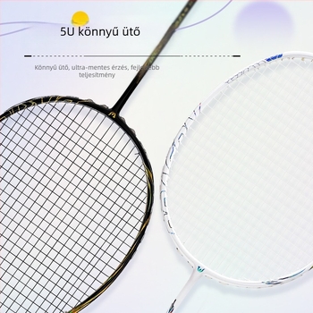 Badminton ütő nőknek és férfiaknak, karbon szálas váz, tömeg 80–84 g, markolat vastagsága G4, közvetlen ütés, nylon húrok