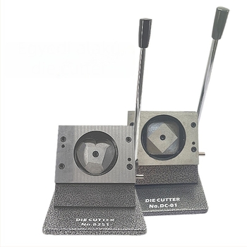 GY papírvágó, szív-, négyzet- és hexagon alakú formákkal, speciálisan formázott papírvágó kézműves felhasználásra, súlya 4 kg