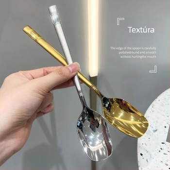 Rozsdamentes acél kanál, modern minimalist design, tükrös felület, testreszabás elérhető