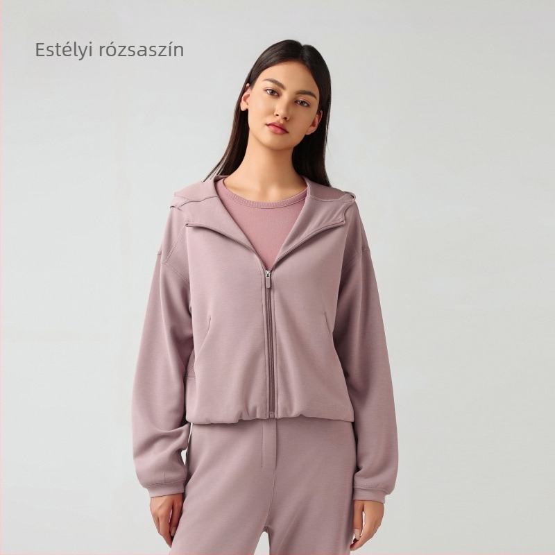 Női kapucnis cipzáros pulóver, lazán szabott, futáshoz és edzéshez, őszi-téli szezon; pamutkeverék anyag 52% poliészter; belső bélés pamut.