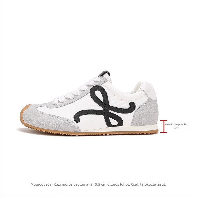 Női edzőcipő – balett-stílusú retro, színblokkal ellátott dizájn, magasságot növelő, bőr felsőrés, fűzős zárás, alacsony topp