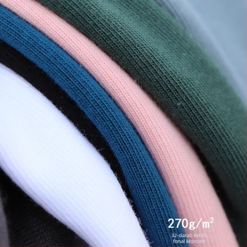 100% pamutból készült póló, kereknyakú, rövid ujjú, laza szabás, nehéz anyag