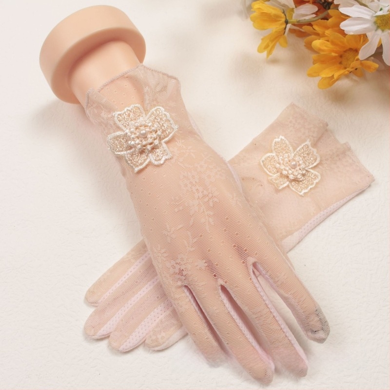 Női UV-védő kesztyű, pamut-poliészter anyag, alapanyag: poliészter, tartalom 31–50%, nyár 2022