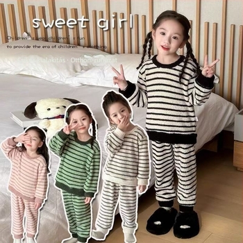 Uniszex gyerekeknek készült otthoni ruházati szett – csíkos fleece, kerek nyakú felső, két darabos, ősz-téli meleg, 3–8 éveseknek