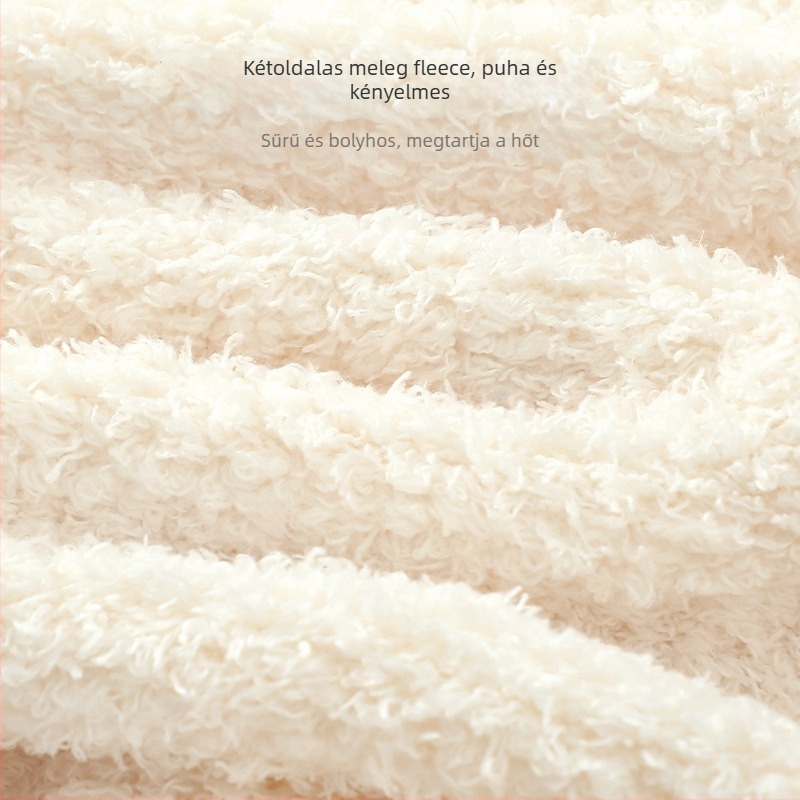 Gyerekeknek készült két részes pizsama korallt velúrból, vastag fleece anyag, hosszú ujjú felső és nadrág, kapucni nélküli, rajzfilm mintával