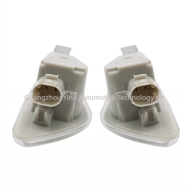 BMW E70 oldalsó irányjelző lámpák az autóhoz (Modellek: 63137171007 63137171008; Alkatrész-számok: 63137171007 63137171008)