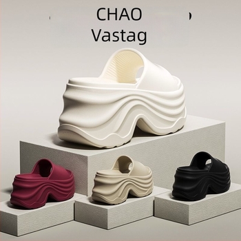 Női flip-flop szandál, 8 cm vastag talppal, 3–6 cm wedge sarok, EVA felső rész/belső és talp, nyári casual stílus