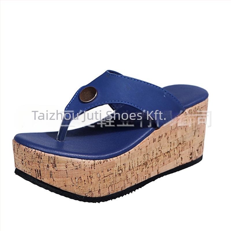 Női wedge szandál, felső rész szintetikus bőrből, talp gumiból, sarokmagasság 8 cm, talpvastagság 8-11 cm