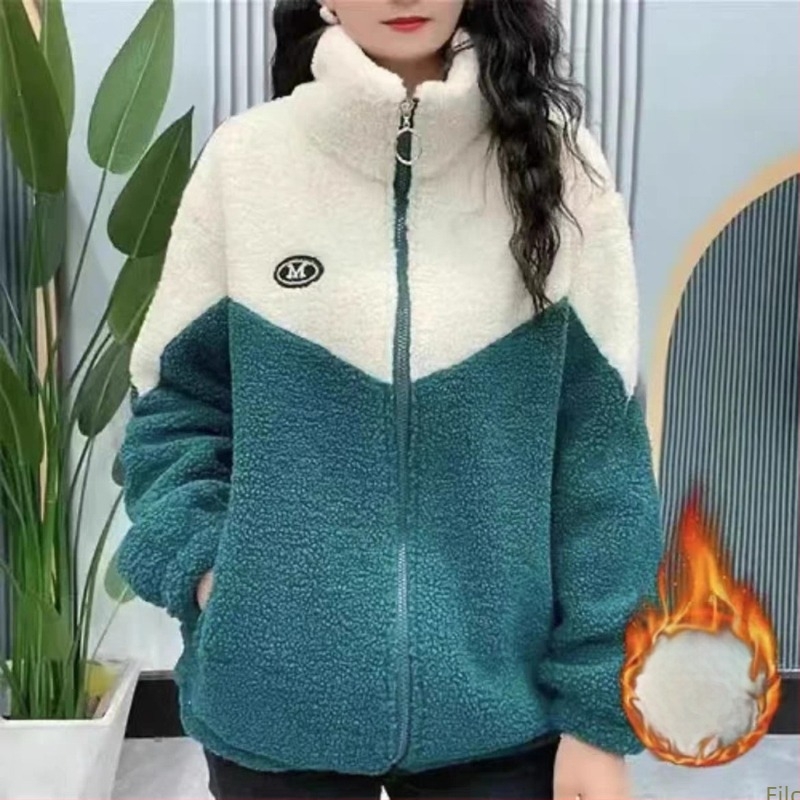 Női középhosszú polár fleece dzseki, laza szabású, álló gallér, cipzárral, hosszú ujjú; anyag: polár fleece; fő anyag: acetát 70–80%