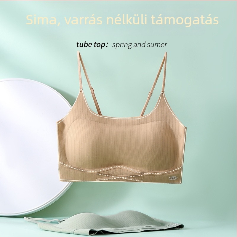 Varrás nélküli, légáteresztő melltartó fix vállpántokkal, oldalsó gyűjtés a melleknél, teljes kosár vékonyan modellált kosarakkal, nejlon anyag