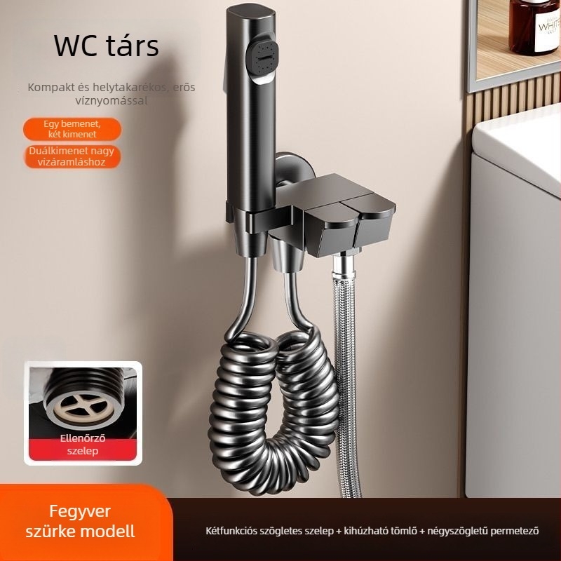 WC öblítő spriccfegyver falra szerelt réz sarokcsappal, 1,5 MPa nyomás, G1/2 csatlakozás, Toilet Companion modell, modern minimalista stílus