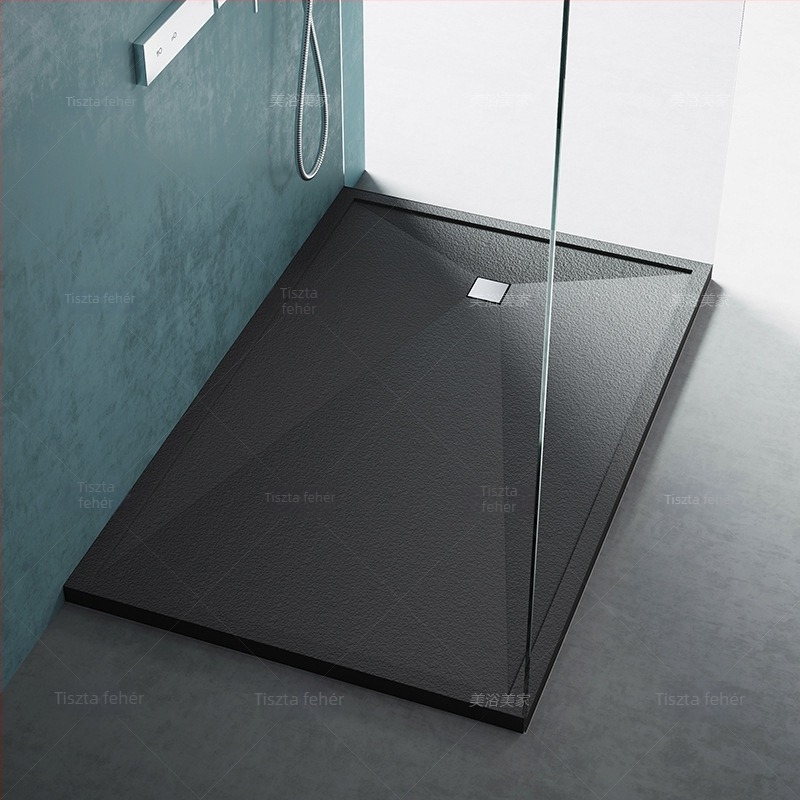 Négyszögletes zuhanykabin üvegből, integrált alaplappal, hintás ajtóval, egyedi gyártás minta alapján