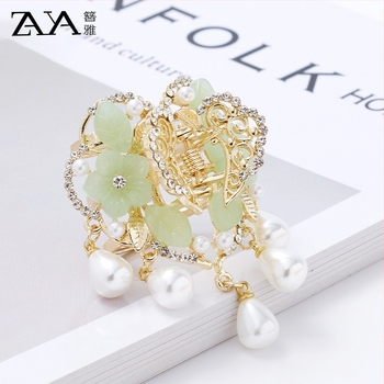 Hajcsat füzérrel, ókori stílus, cinkötvözet betét, olajos bevonat