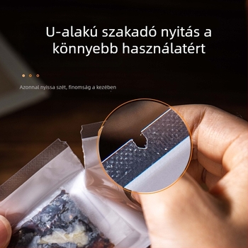 Élelmiszer vákuumcsomagoló zacskó, sima felület, kétoldali zárás; anyag: poliészter; használat: élelmiszer csomagolás; licencelhető privát címke