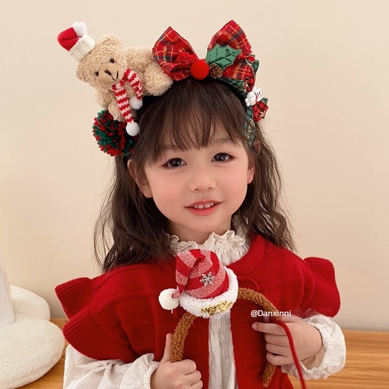 Gyerek fejkoszorú medve designnal és selyem virágokkal (Márka: Fupo; Anyag: selyem virágok; Ünnep: Karácsony)