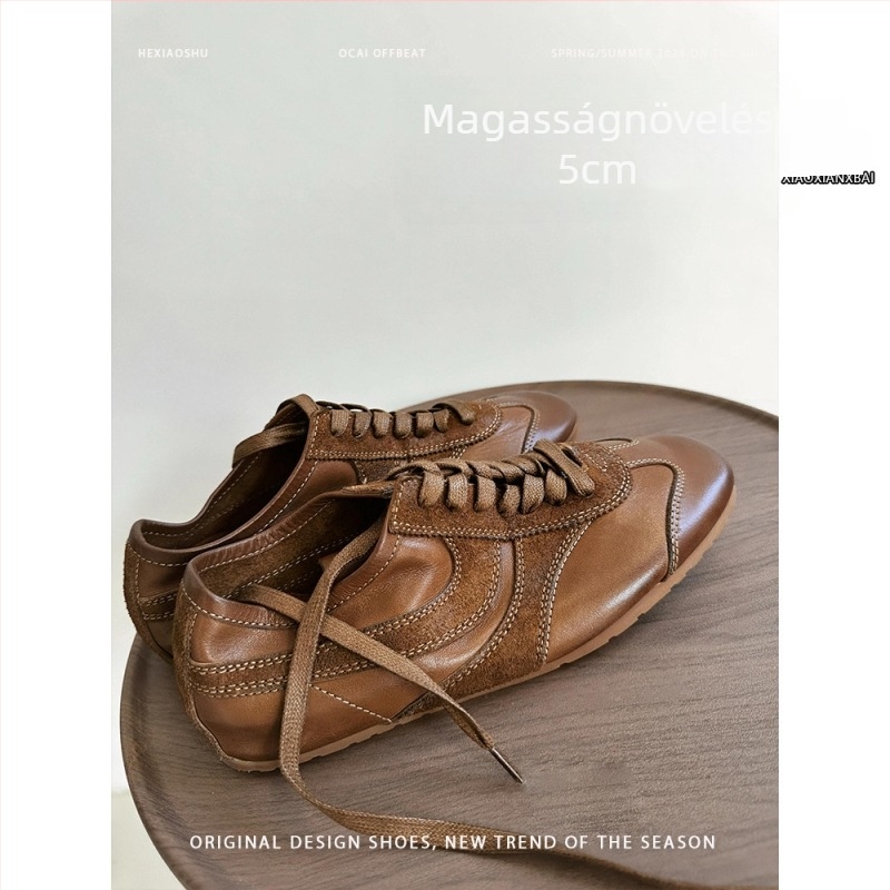 Női mindennapi casual cipő, kerek orrú, felsőrész szuper rostból, gumírozott talp, fűzőzárás, sarokmagasság 6–8 cm