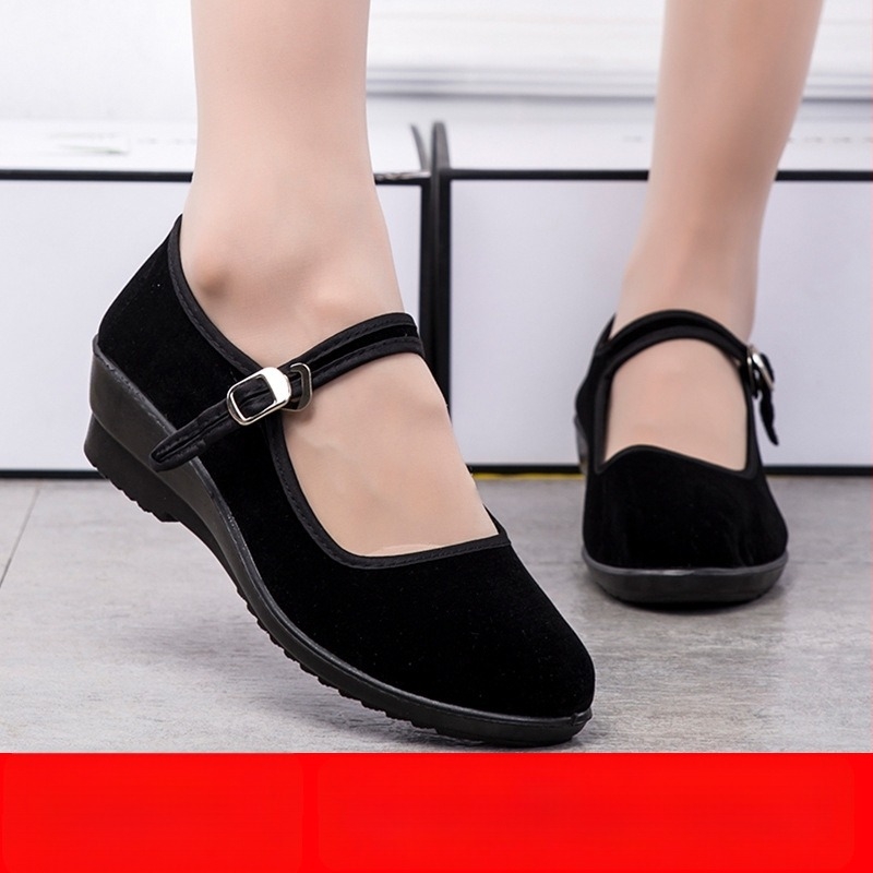 Női kézzel szőtt vászoncipő velúr felsőrésszel, lapos sarokkal, csattal záródó, lélegző mindennapi viselethez