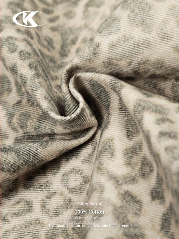 Dzseki – Amerikai vintage stílus – Leopárd mintázat – Denim-pamut külső – Szabad szabás