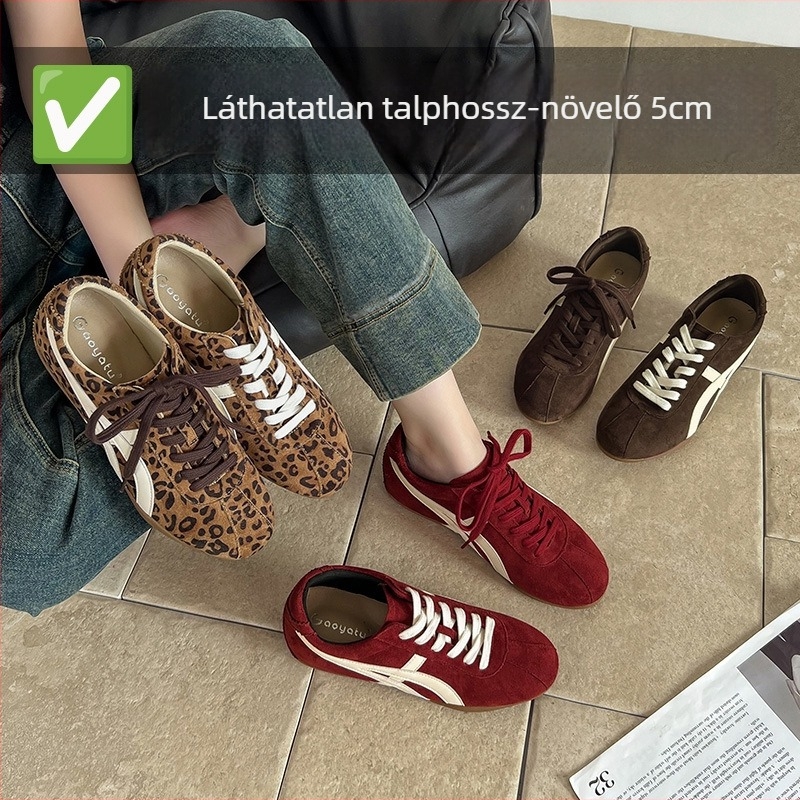 Velúr sportcipő rejtett sarokkal, leopard mintával, fűzővel, gumi talppal, 3-5 cm sarokmagasság
